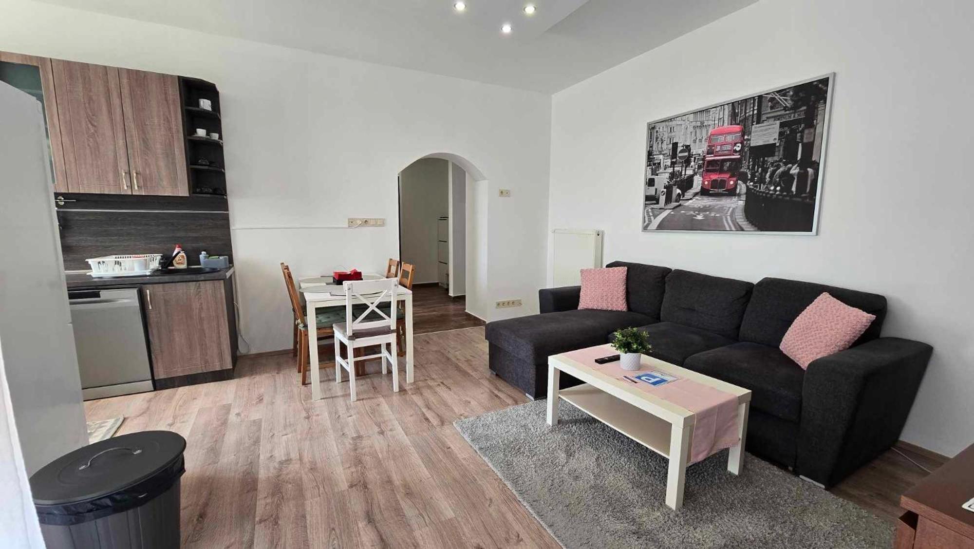Aqua Apartman Tiszaújváros Exterior foto